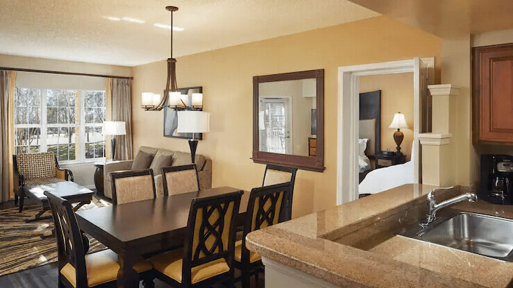 2 Bedroom King Connecting Suite and Sofa Bed